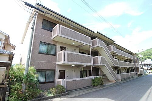 奈良県生駒郡三郷町立野南２丁目 3階建 築27年4ヶ月