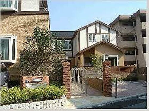 アメニティコートＣ・Ｄ・Ｅ