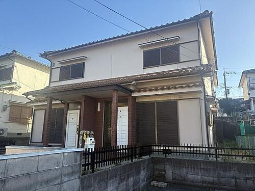 藤沢台６丁目２戸１（右）