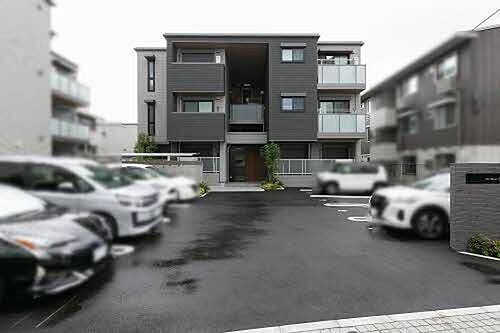 大阪府堺市西区鳳西町２丁 3階建 築3年5ヶ月