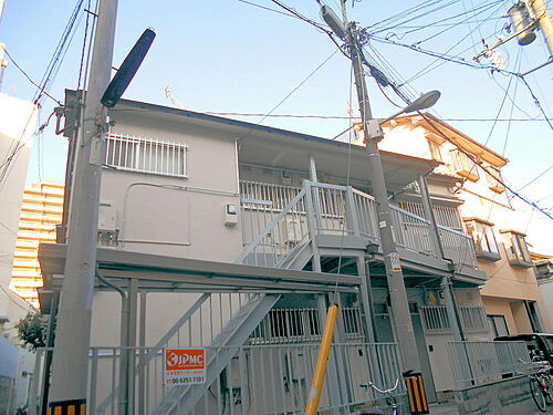 シャルマン西九条 2階建