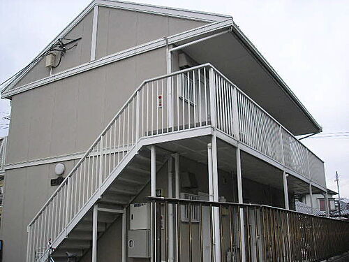 滋賀県大津市瀬田１丁目 2階建