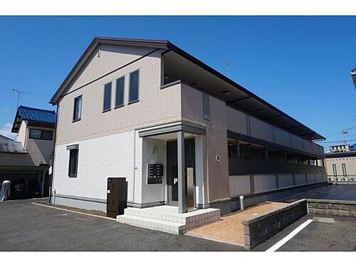 滋賀県大津市大江２丁目 2階建