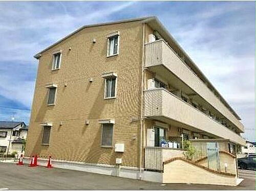 滋賀県大津市大萱７丁目 3階建 築8年5ヶ月