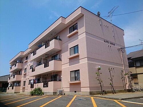 カトルセゾン（泉大津市） 3階建