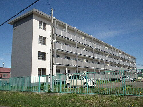 Ｐｅａｃｅ　Ｒｏｏｍ　Ｂ 4階建