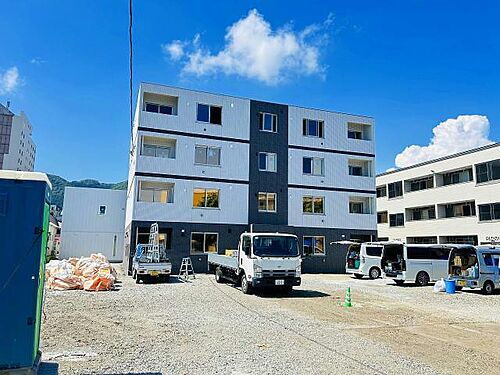 コナ（Ｋｏｎａ） 4階建