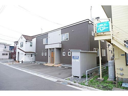 ステイシャイン富岡 2階建