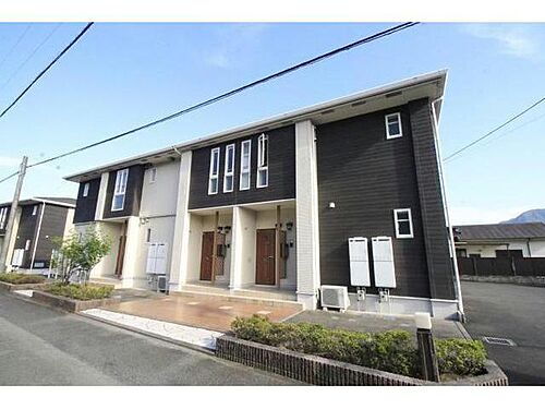 鹿児島県姶良市西餅田 2階建 築15年4ヶ月