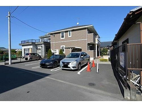 鹿児島県霧島市隼人町住吉 2階建