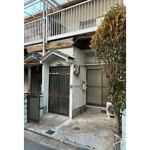 大阪府和泉市富秋町２丁目 2階建 築54年8ヶ月