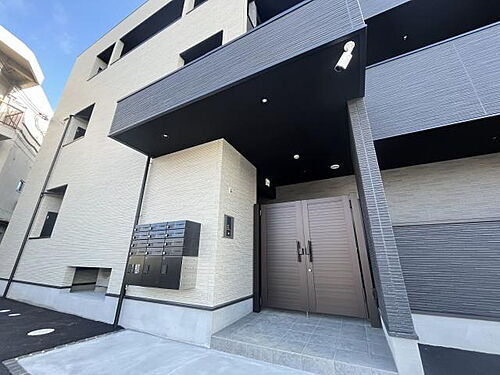 兵庫県三木市志染町広野５丁目 賃貸アパート