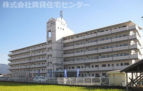 和歌山県岩出市北大池 賃貸マンション