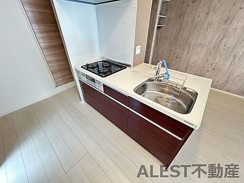 大阪府堺市西区浜寺石津町東４丁 賃貸アパート