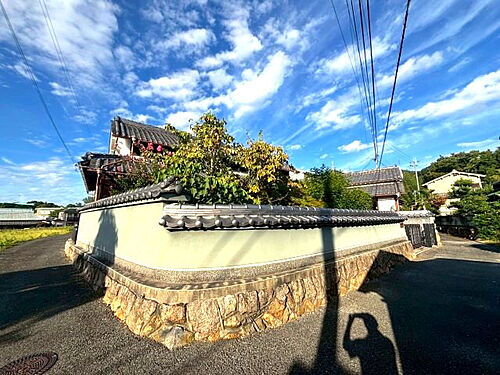 大阪府南河内郡太子町大字山田 2階建 築62年11ヶ月