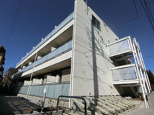 千葉県柏市富里１丁目 築7年1ヶ月 3階建