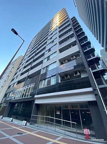 大阪府大阪市北区曾根崎１丁目 築11年10ヶ月 15階建