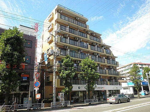 神奈川県横浜市神奈川区六角橋６丁目 7階建