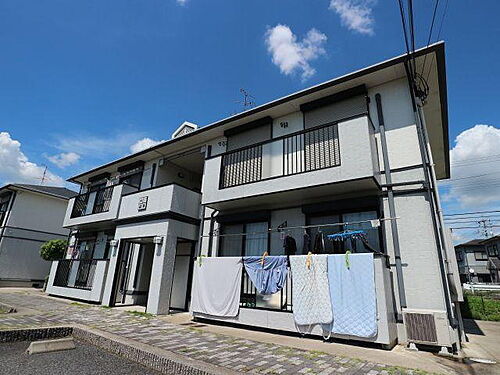 奈良県奈良市中山町 2階建