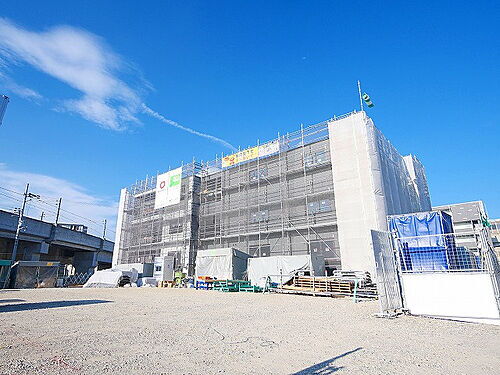 奈良県奈良市大森町 3階建 