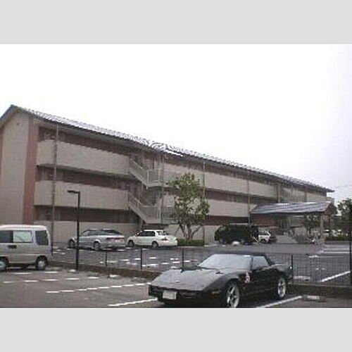 三重県四日市市楠町南五味塚 賃貸アパート