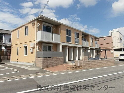 和歌山県和歌山市朝日 2階建