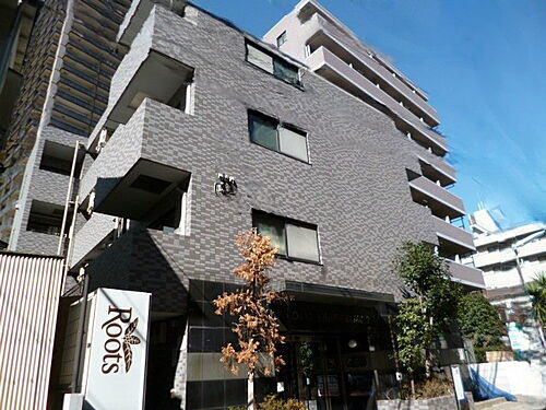 東京都新宿区西新宿８丁目 賃貸マンション