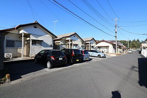 栃木県足利市葉鹿町２丁目 賃貸一戸建て