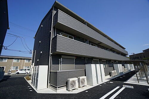 千葉県千葉市緑区古市場町 3階建 築2年9ヶ月