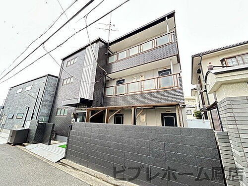 大阪府堺市西区鳳中町３丁 築33年8ヶ月 3階建