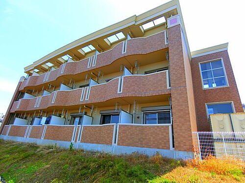 大阪府大阪狭山市半田２丁目 賃貸マンション