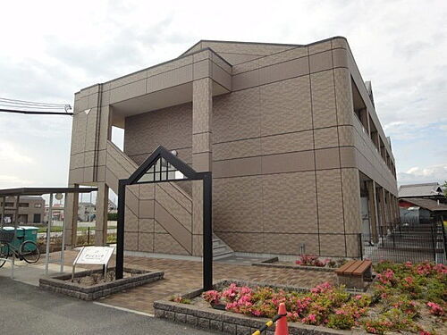 兵庫県小野市天神町 2階建 築18年8ヶ月