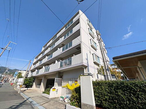 兵庫県神戸市東灘区北青木２丁目 築29年4ヶ月 5階建