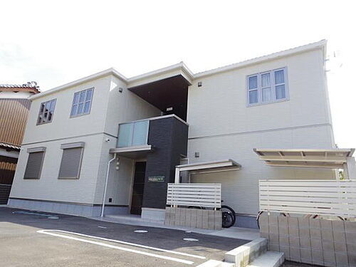 奈良県葛城市勝根 築6年5ヶ月 2階建