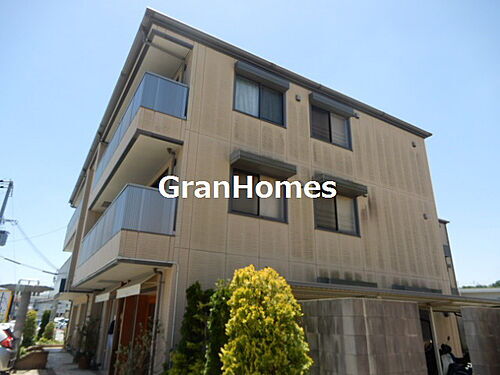 兵庫県三木市緑が丘町西５丁目 3階建 築20年