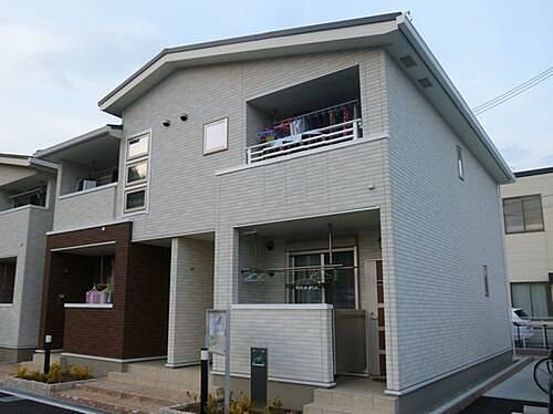 ブリッサガーデンＡ 2階建