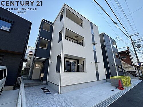 兵庫県尼崎市東本町３丁目 賃貸アパート