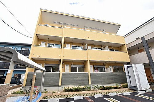 大阪府堺市西区鳳東町３丁 3階建 築9年3ヶ月