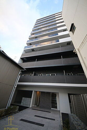 大阪府大阪市西区川口４丁目 賃貸マンション