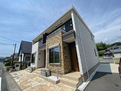 兵庫県たつの市揖西町土師１丁目 賃貸アパート