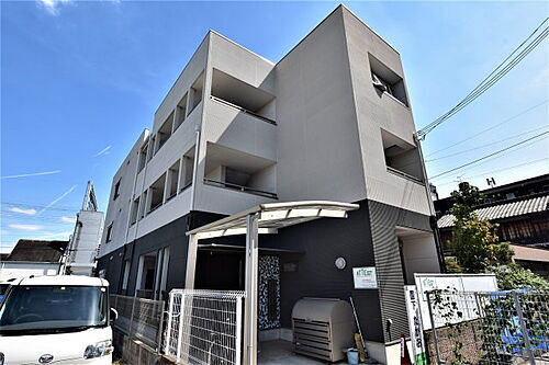 大阪府藤井寺市道明寺１丁目 3階建 築8年6ヶ月