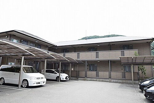 ラーゼンヴィラ　ＩＩ棟