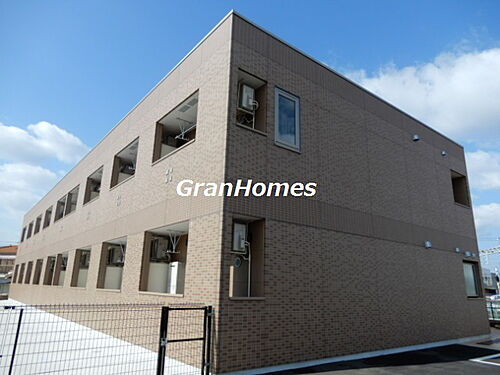 兵庫県三木市志染町広野８丁目 賃貸アパート