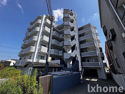 大阪府茨木市天王２丁目 築35年10ヶ月 6階建