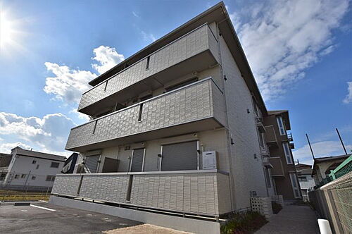 大阪府松原市三宅西２丁目 3階建 築6年1ヶ月