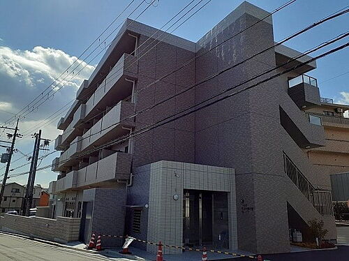 ボンサンテ南千里 4階建
