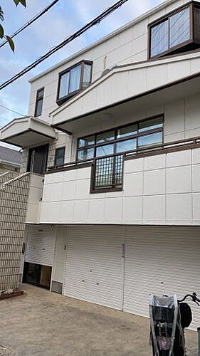 大阪府高槻市栄町４丁目 築39年1ヶ月 3階建