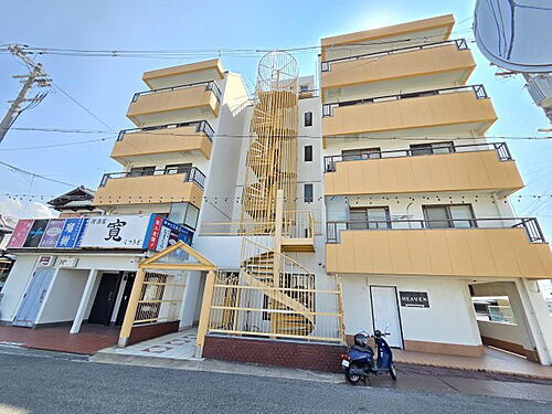 大阪府岸和田市小松里町 賃貸マンション