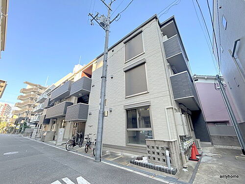 大阪府大阪市城東区新喜多１丁目 築7年8ヶ月 3階建