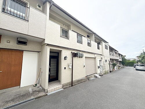 真弓２丁目貸家